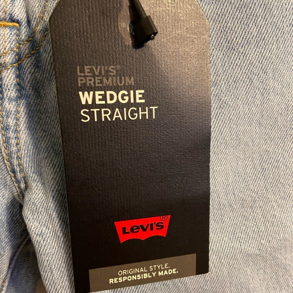 LEVI’S Wedgie Fit Straight Jeans - Picture 5 of 11